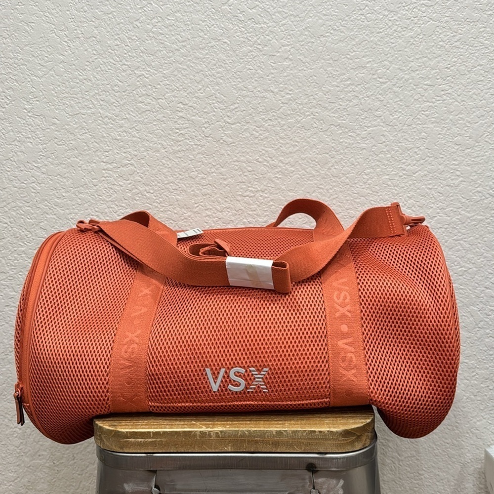 Victoria’s Secret VSX Duffle Tote Bag - Picture 5 of 9